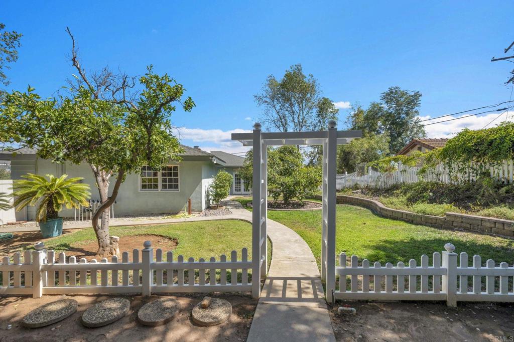 1752 Grove Road Property Photo 34
