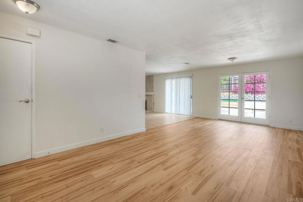 24940 Abalar Way Property Photo 6