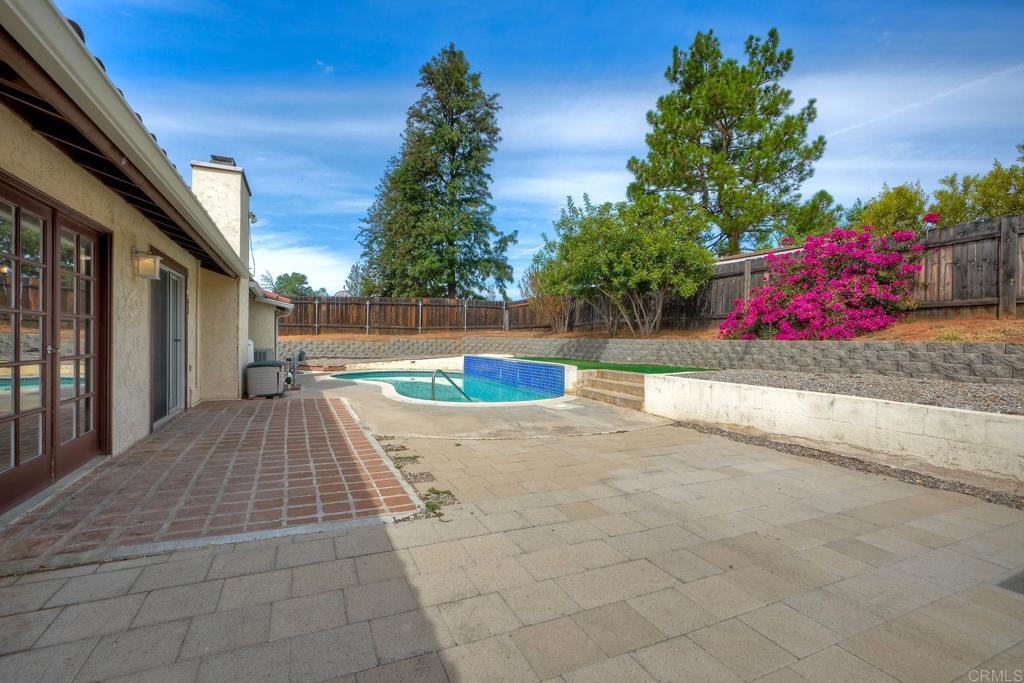 24940 Abalar Way Property Photo 25