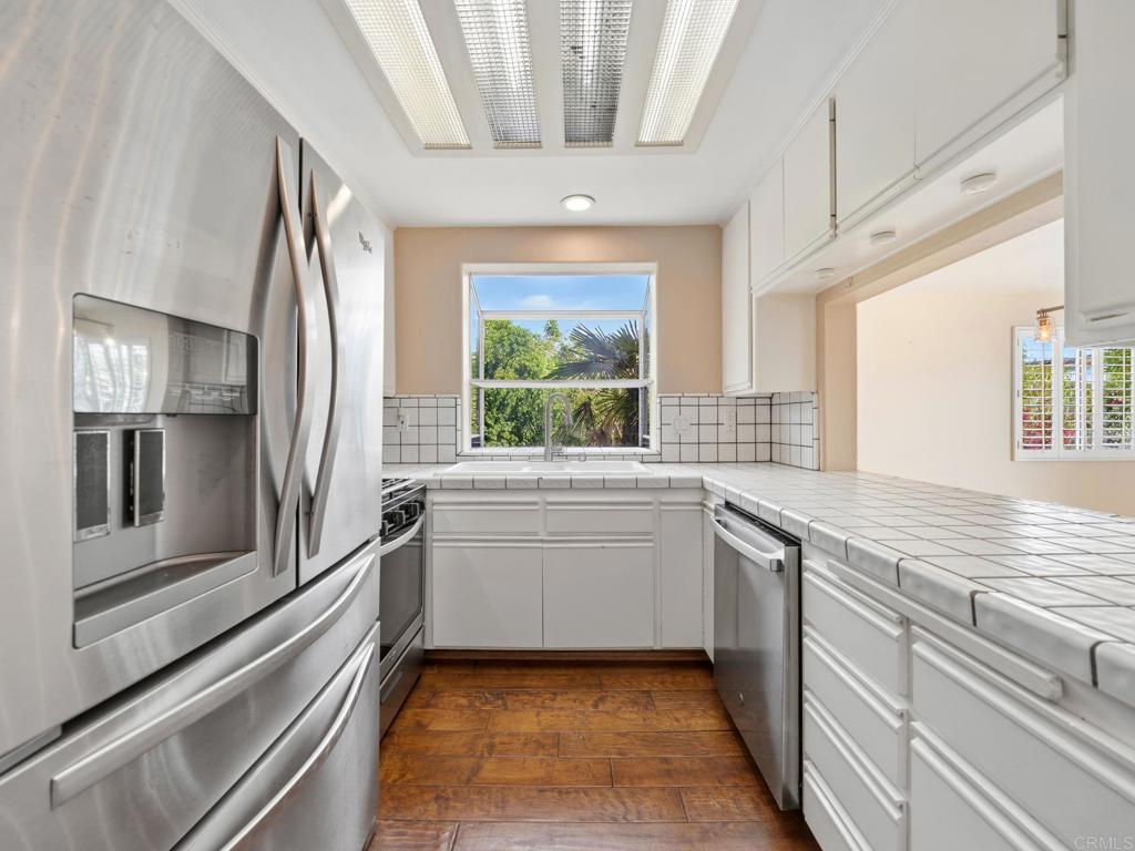 553 A Hygeia Property Photo 19