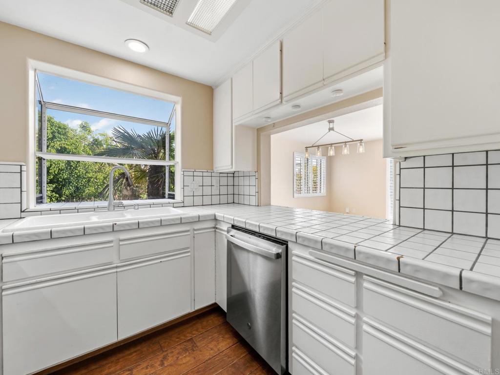 553 A Hygeia Property Photo 23
