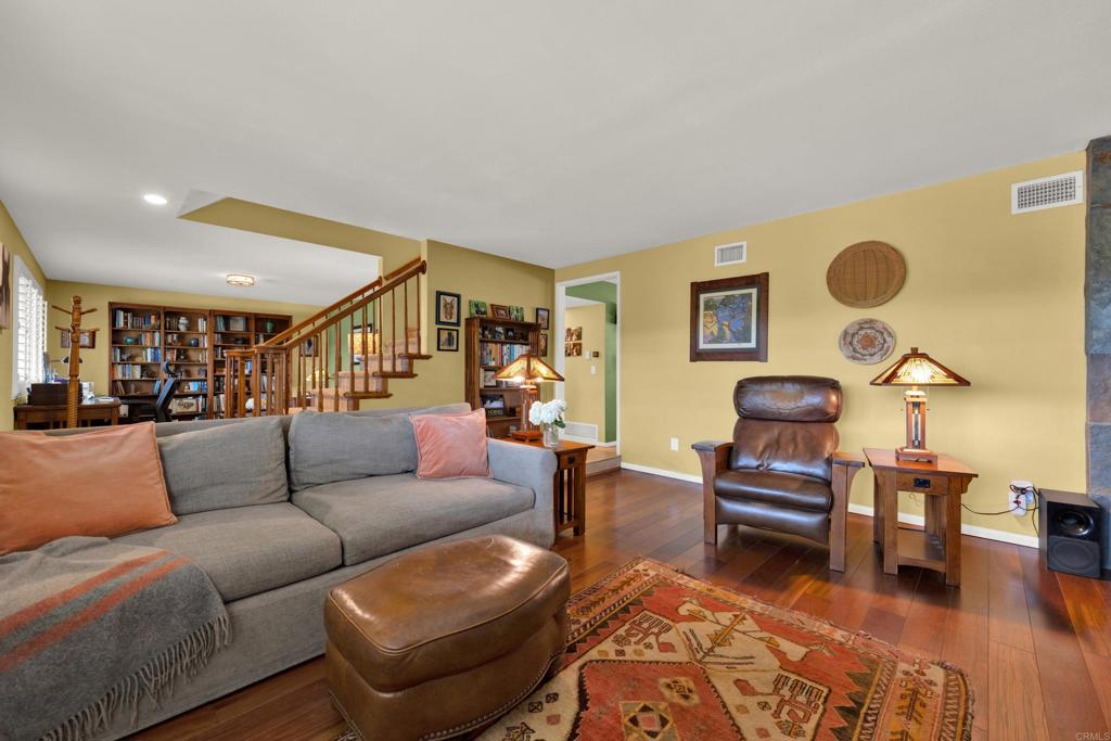 1402 Big Red Road Property Photo 10