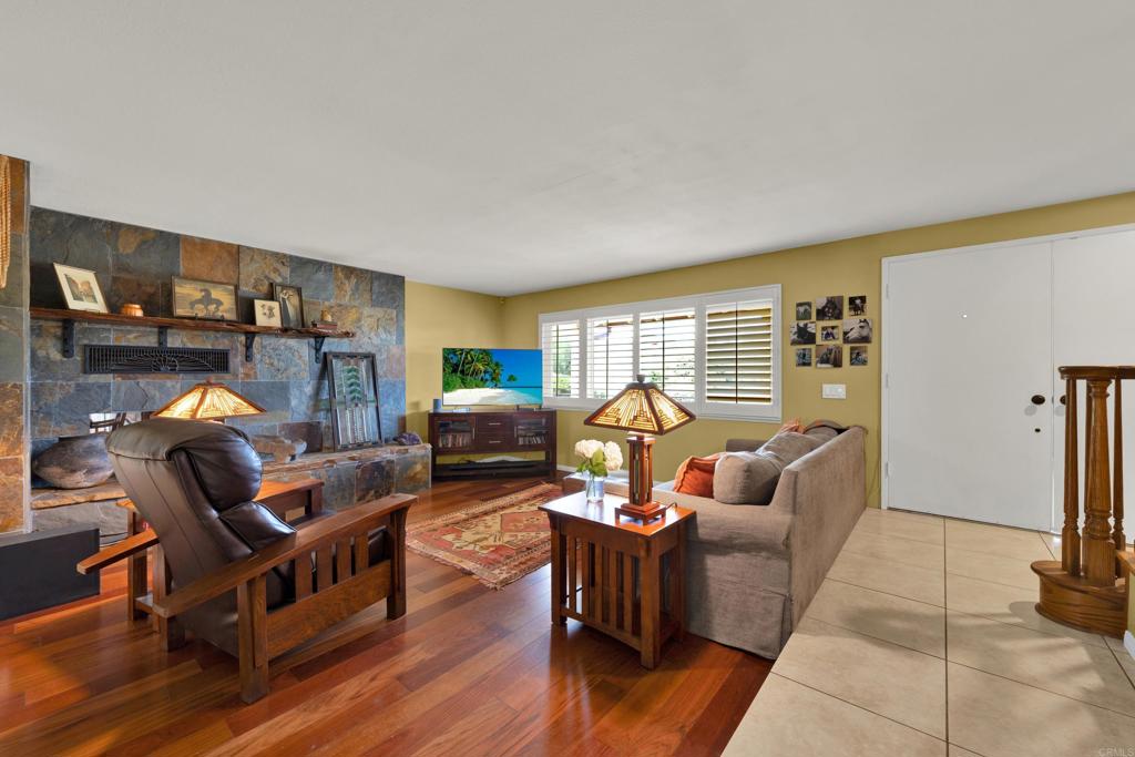 1402 Big Red Road Property Photo 11