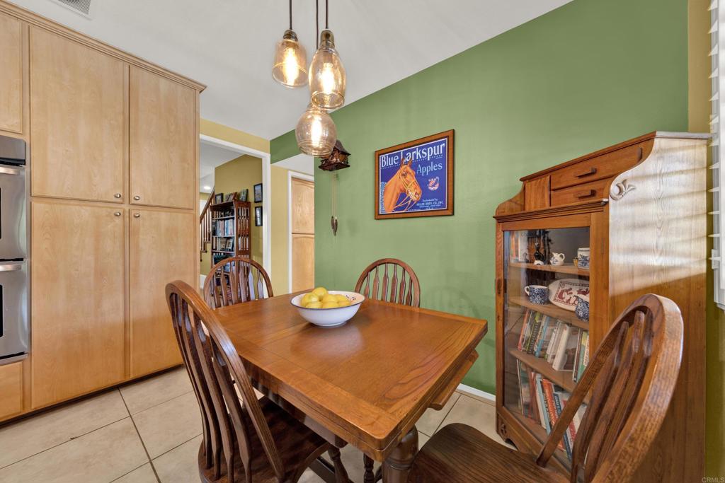 1402 Big Red Road Property Photo 14
