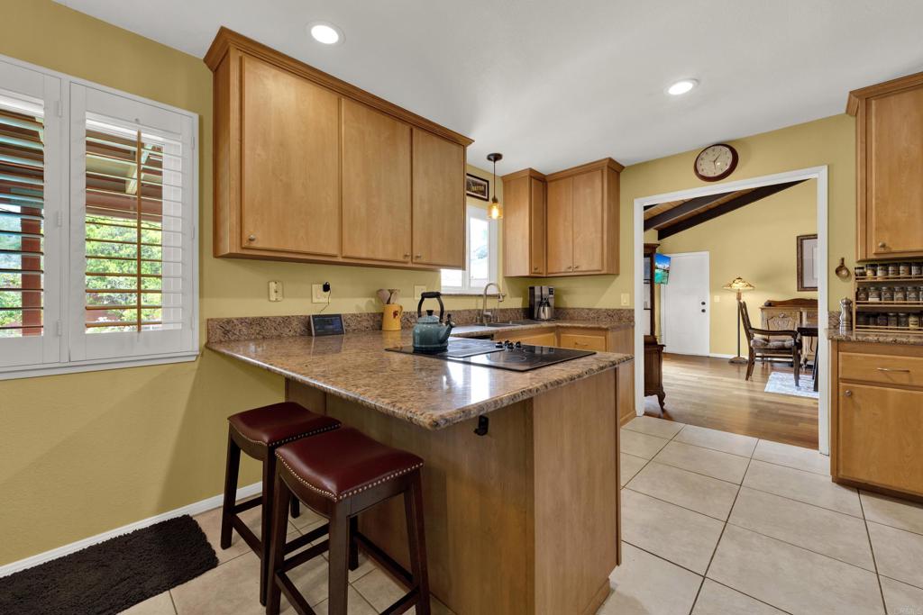 1402 Big Red Road Property Photo 16