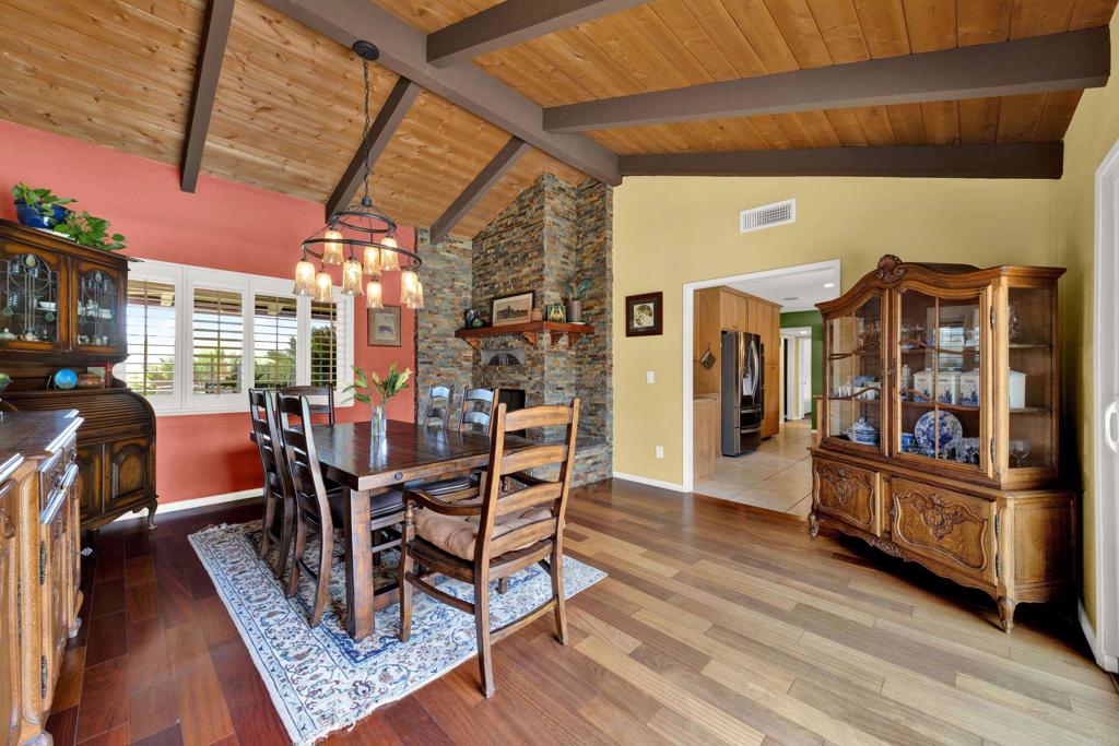 1402 Big Red Road Property Photo 20