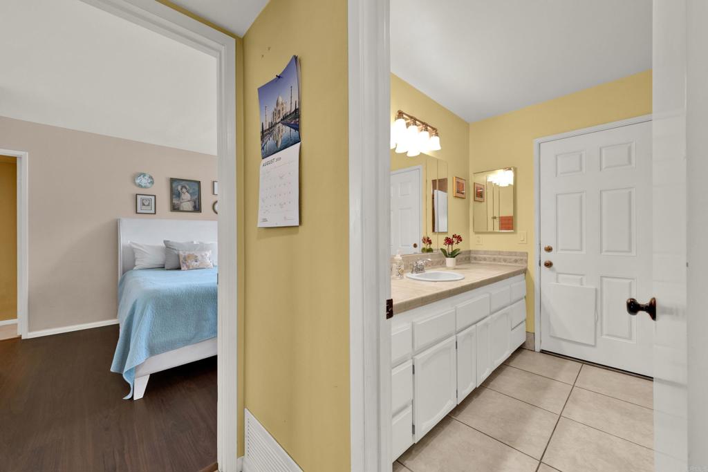 1402 Big Red Road Property Photo 24