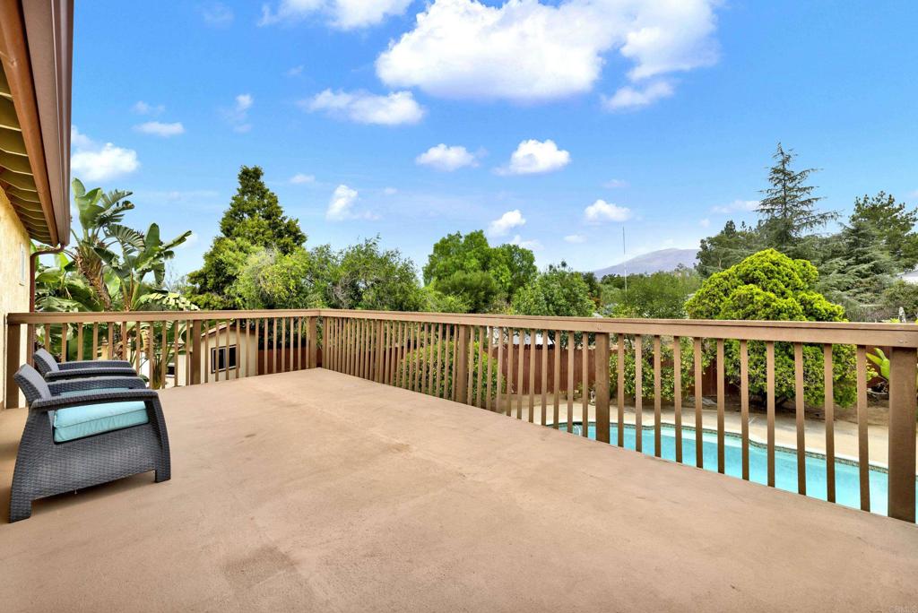 1402 Big Red Road Property Photo 38