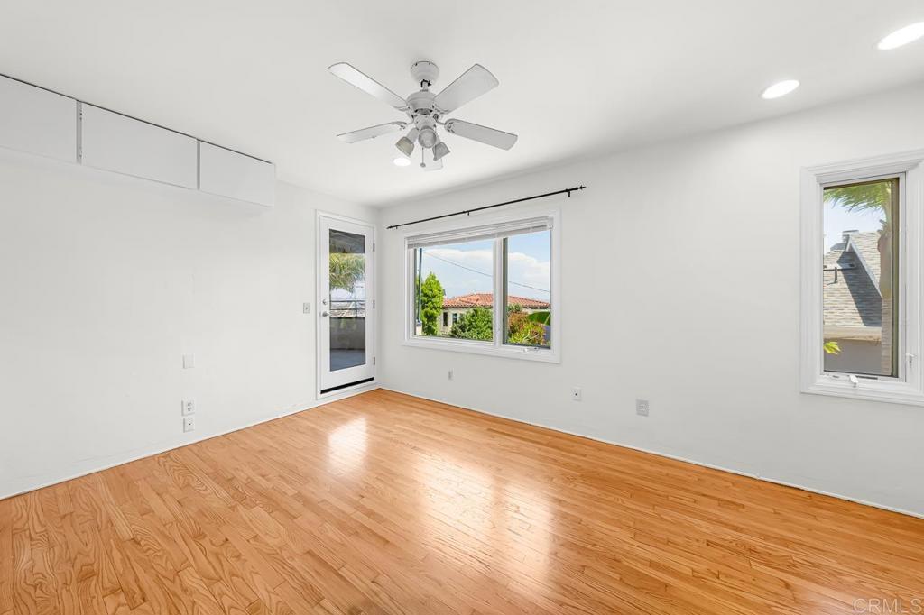 3222 Hill Street Property Photo 43