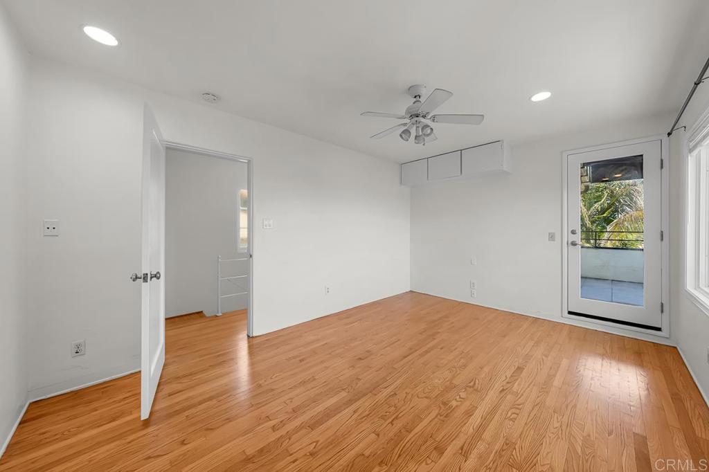 3222 Hill Street Property Photo 44