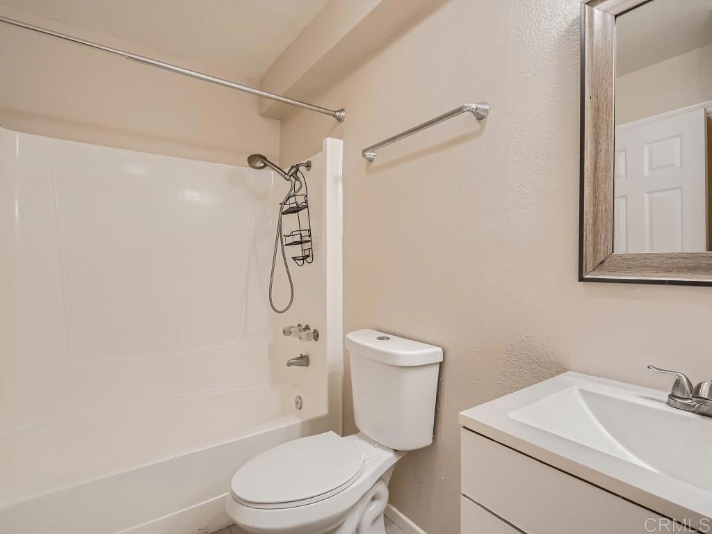 8769 Lake Murray Boulevard 1 Property Photo 5