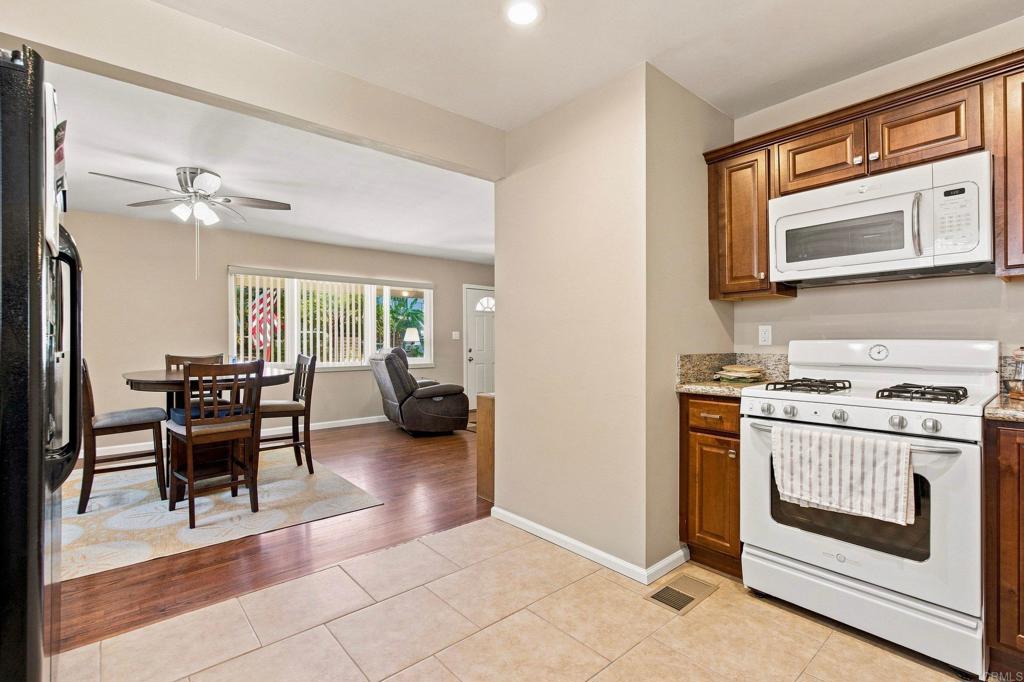 2720 Palm Lane Property Photo 15