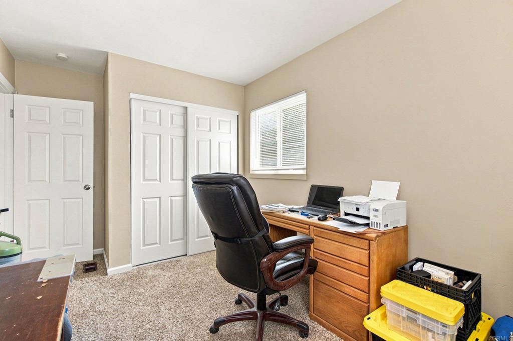 2720 Palm Lane Property Photo 24