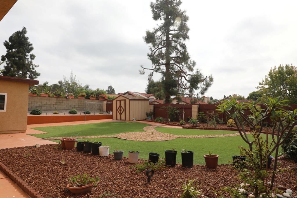 486 Smoky Circle Property Photo 2