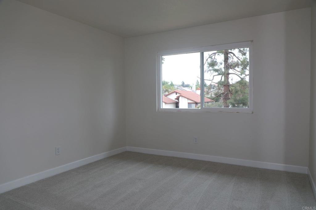 486 Smoky Circle Property Photo 21