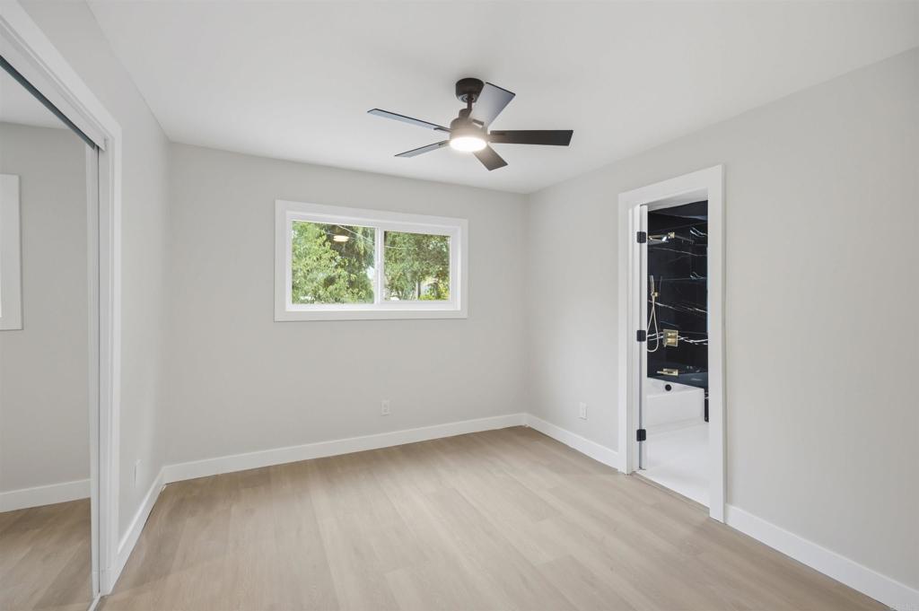 15613 Hawley Court Property Photo 12