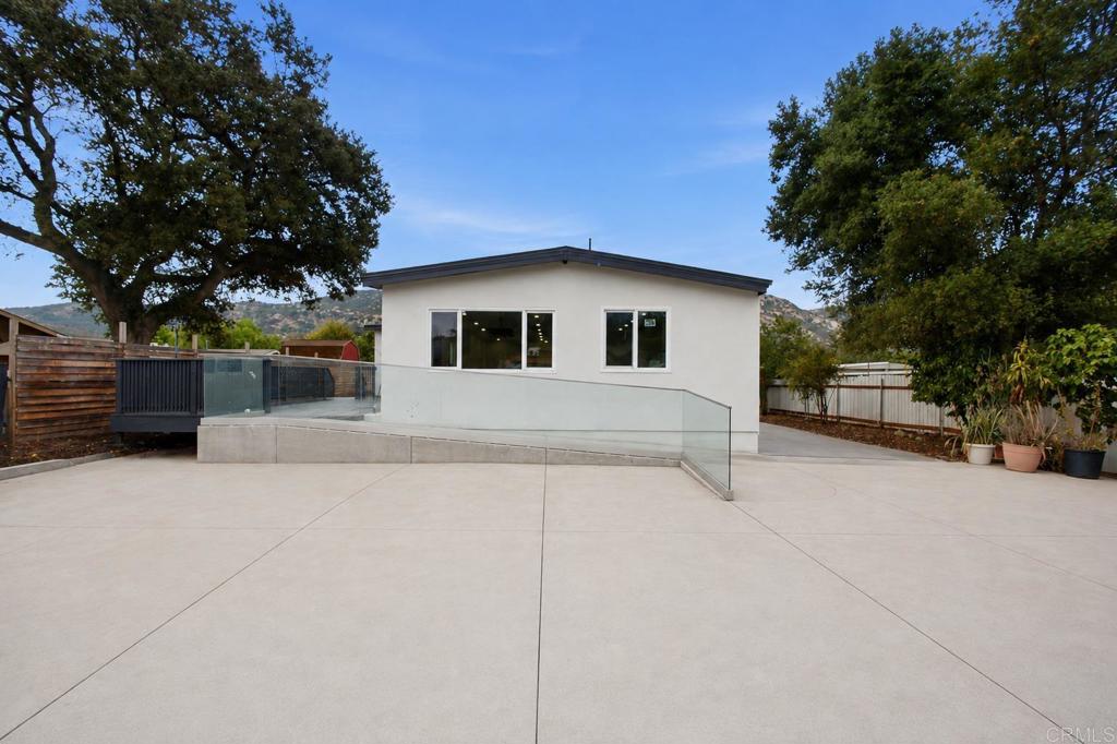 15613 Hawley Court Property Photo 28