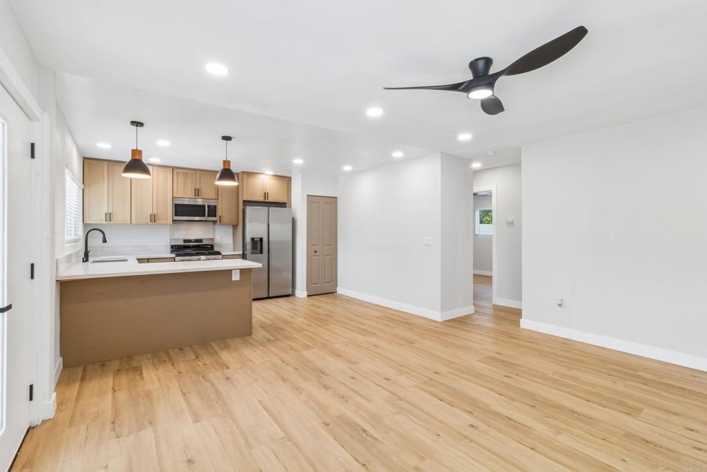 8 S Francis Street Property Photo 12