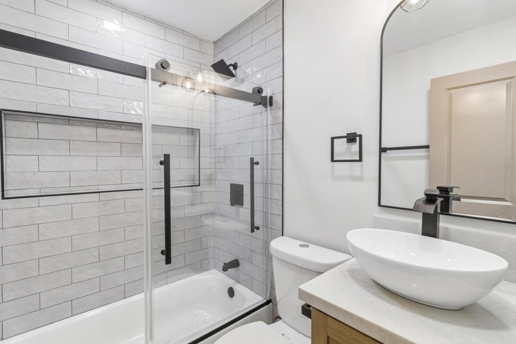 8 S Francis Street Property Photo 14