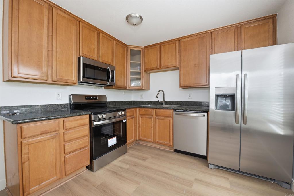 6333 College Grove Way 7107 Property Photo 4