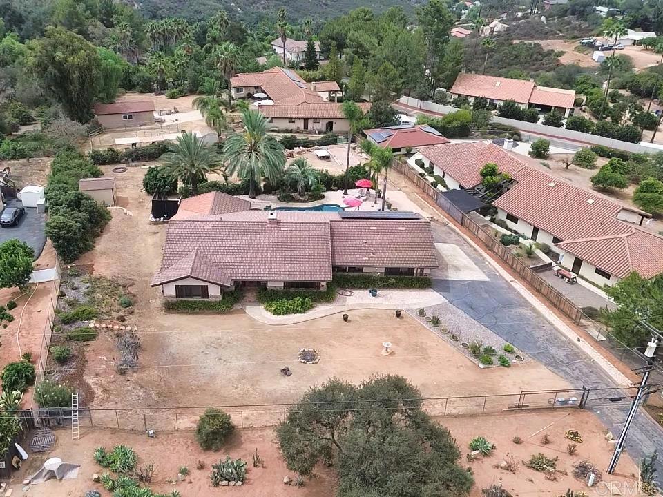 308 La Cresta Heights Rd Property Photo 1