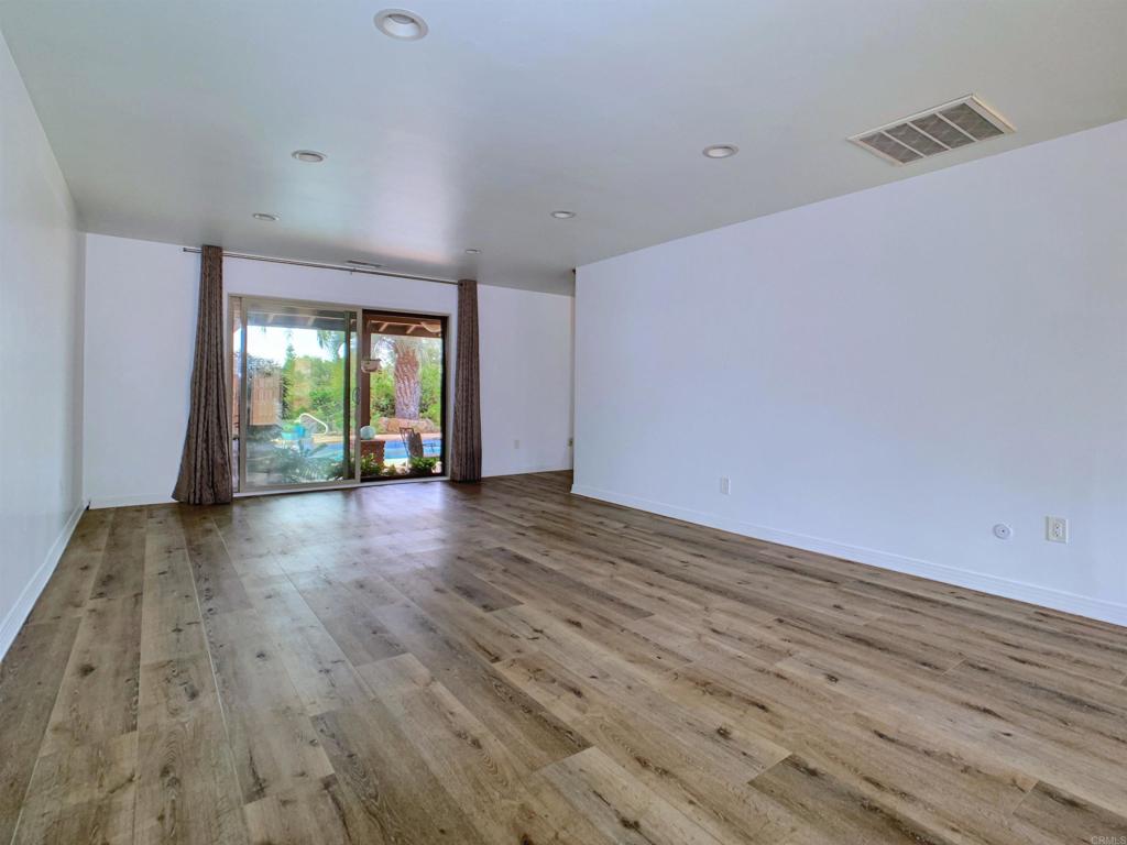 308 La Cresta Heights Rd Property Photo 13