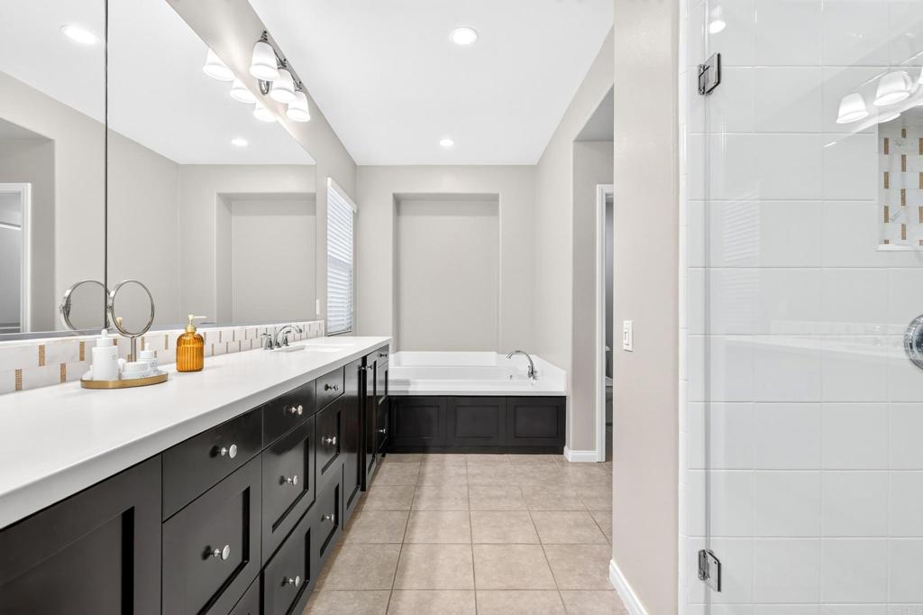 21565 Trail Ridge Drive Property Photo 17