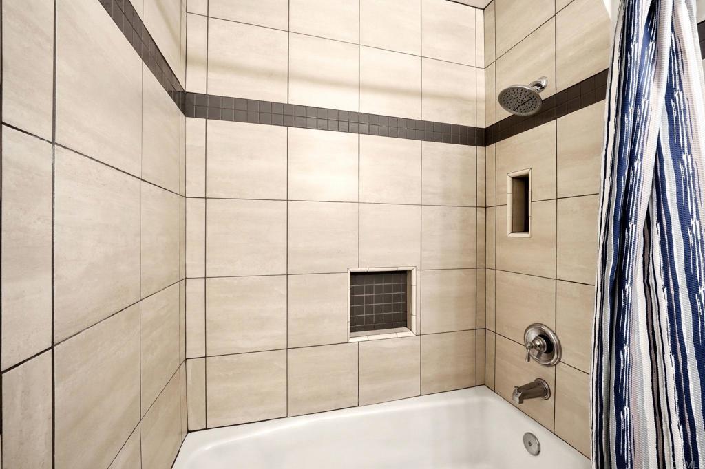 8764 Wahl Street Property Photo 16