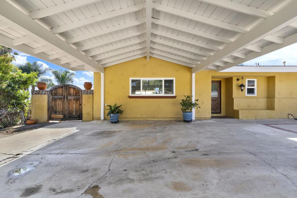 4324 Miriam Place Property Photo 7