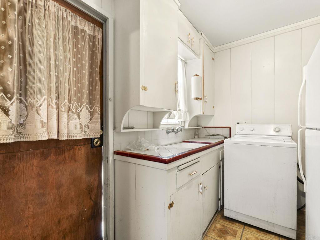 3724 30 Euclid Avenue Property Photo 18