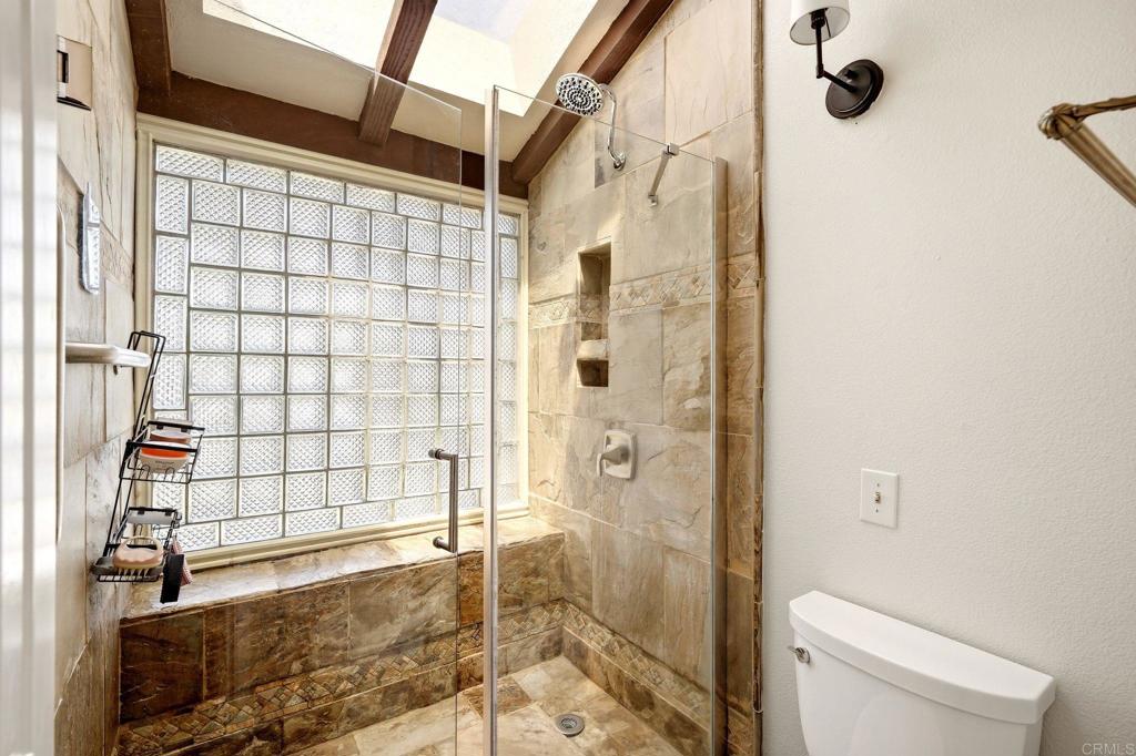 711 De Luz Road Property Photo 31