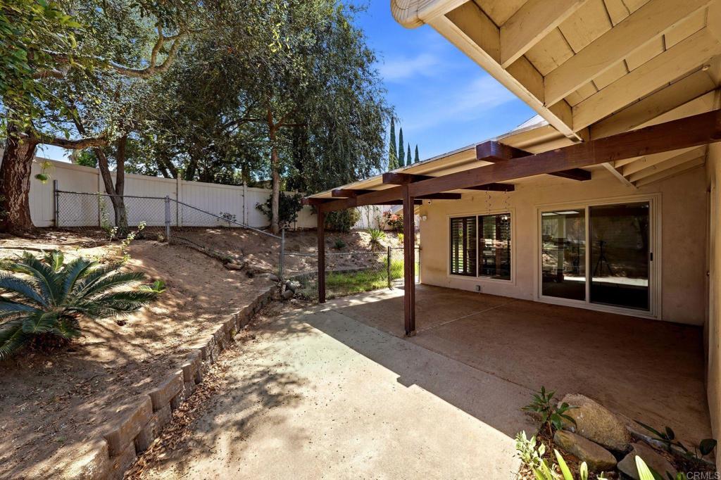 711 De Luz Road Property Photo 36