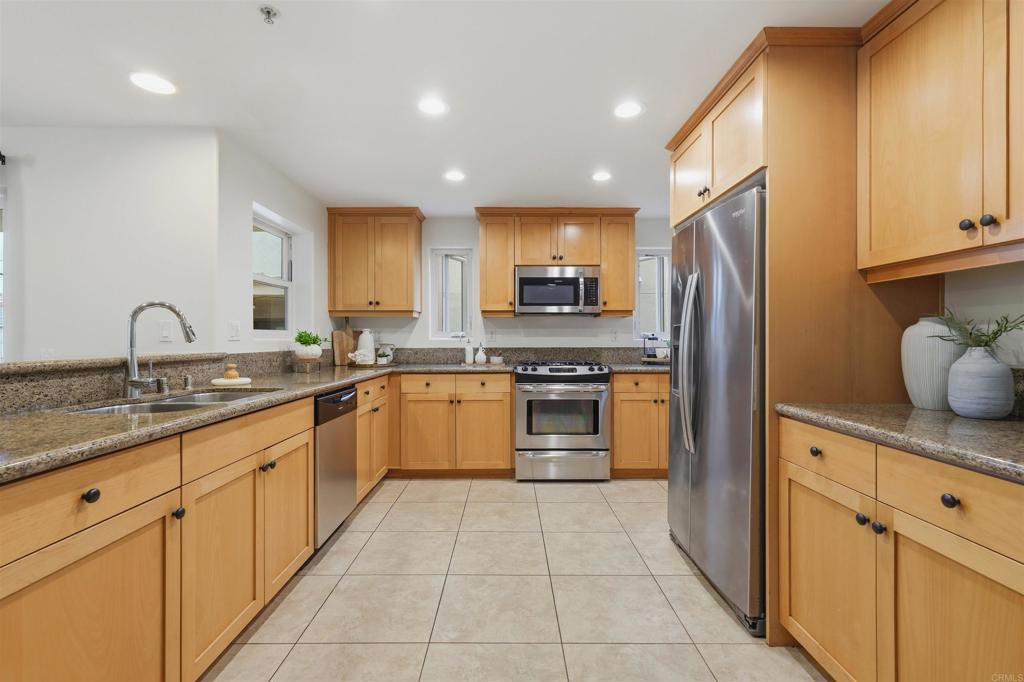 2018 Hornblend St Property Photo 5