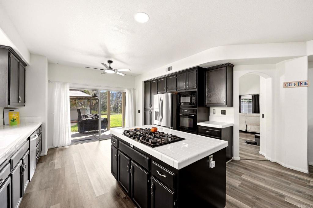 43115 Corte Fresca Property Photo 11