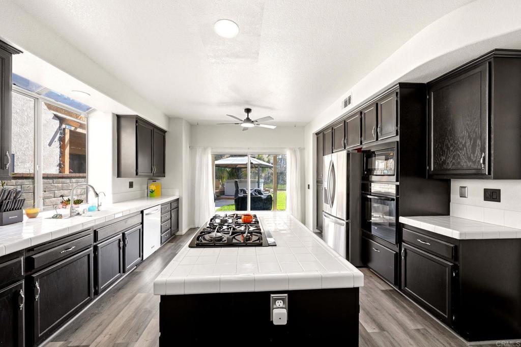 43115 Corte Fresca Property Photo 12
