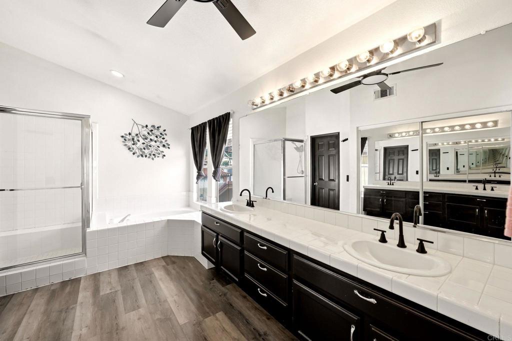 43115 Corte Fresca Property Photo 26