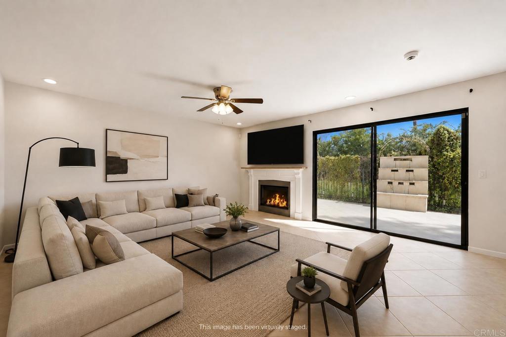 3038 Via Estrada Property Photo 2