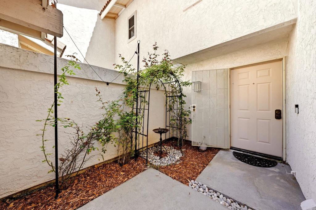 3038 Via Estrada Property Photo 36