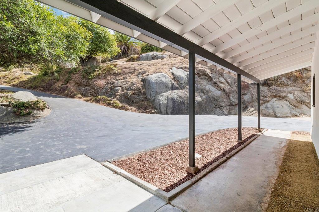 2019 Avenida Penasco Property Photo 5