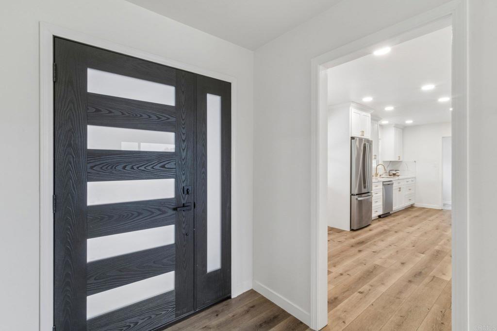 2019 Avenida Penasco Property Photo 6