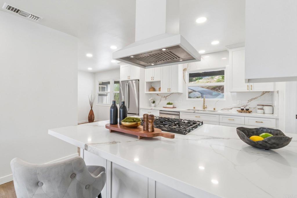 2019 Avenida Penasco Property Photo 16