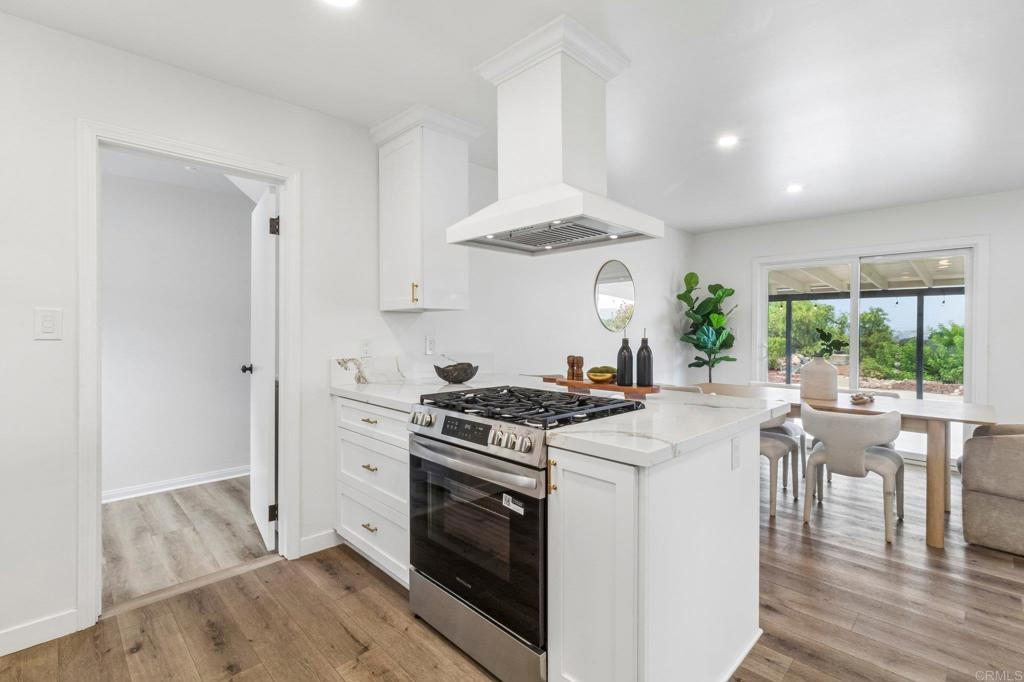 2019 Avenida Penasco Property Photo 17