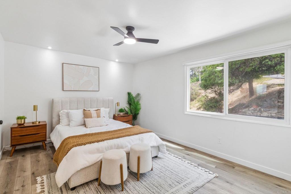 2019 Avenida Penasco Property Photo 23
