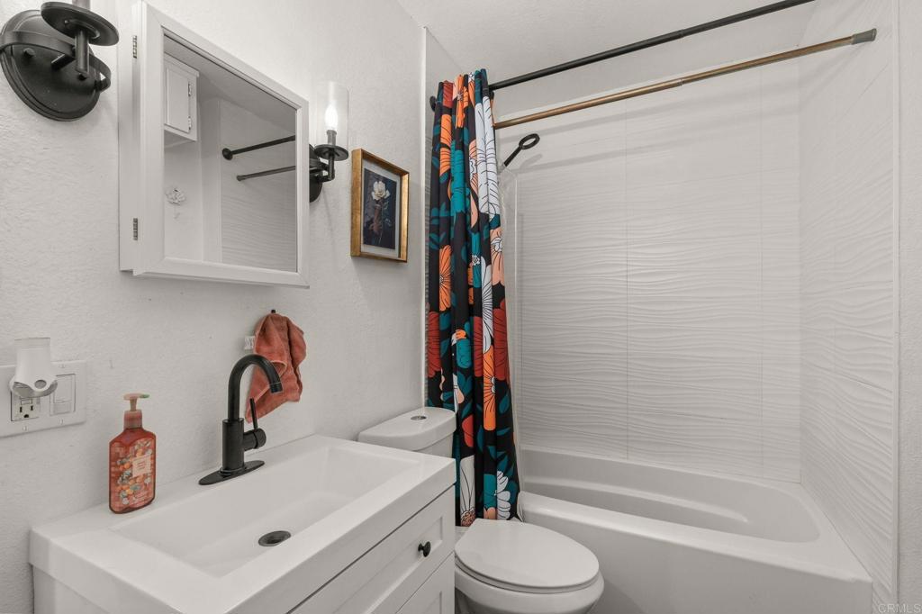 9421 Elm Dr Property Photo 15