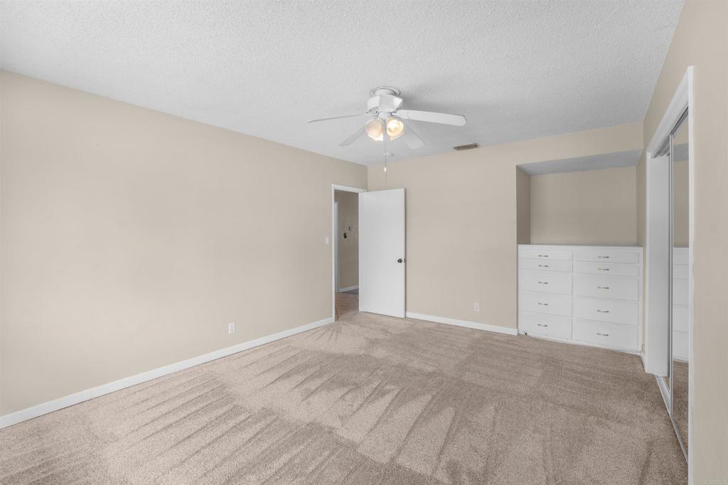 626 E Wright Street Property Photo 13