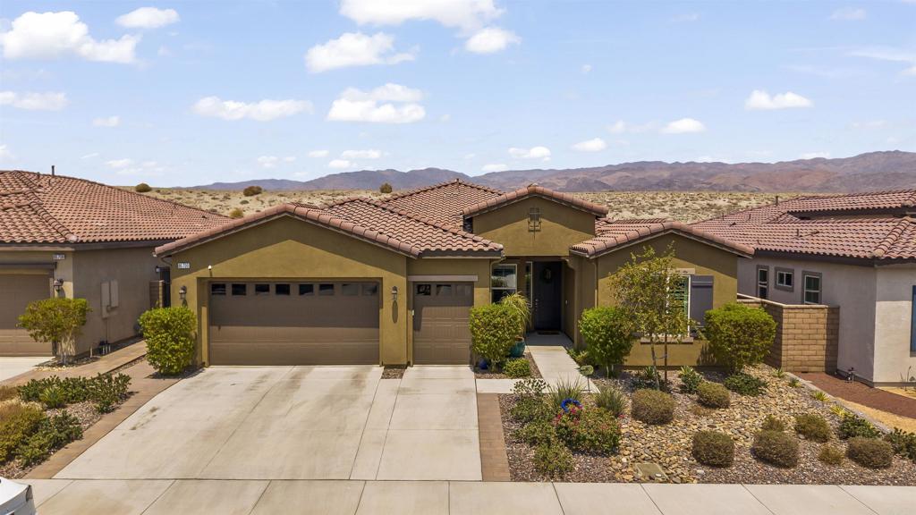 85720 Molvena Drive Property Photo 1