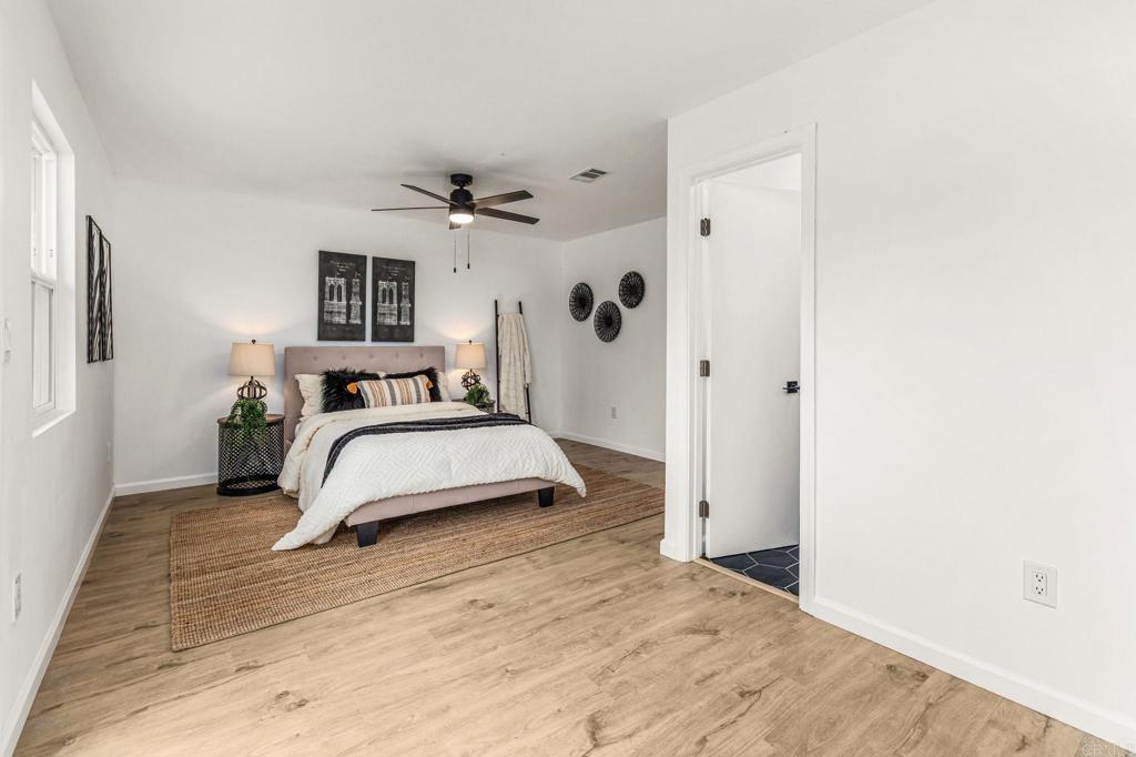 1038 Delaware Street Property Photo 25