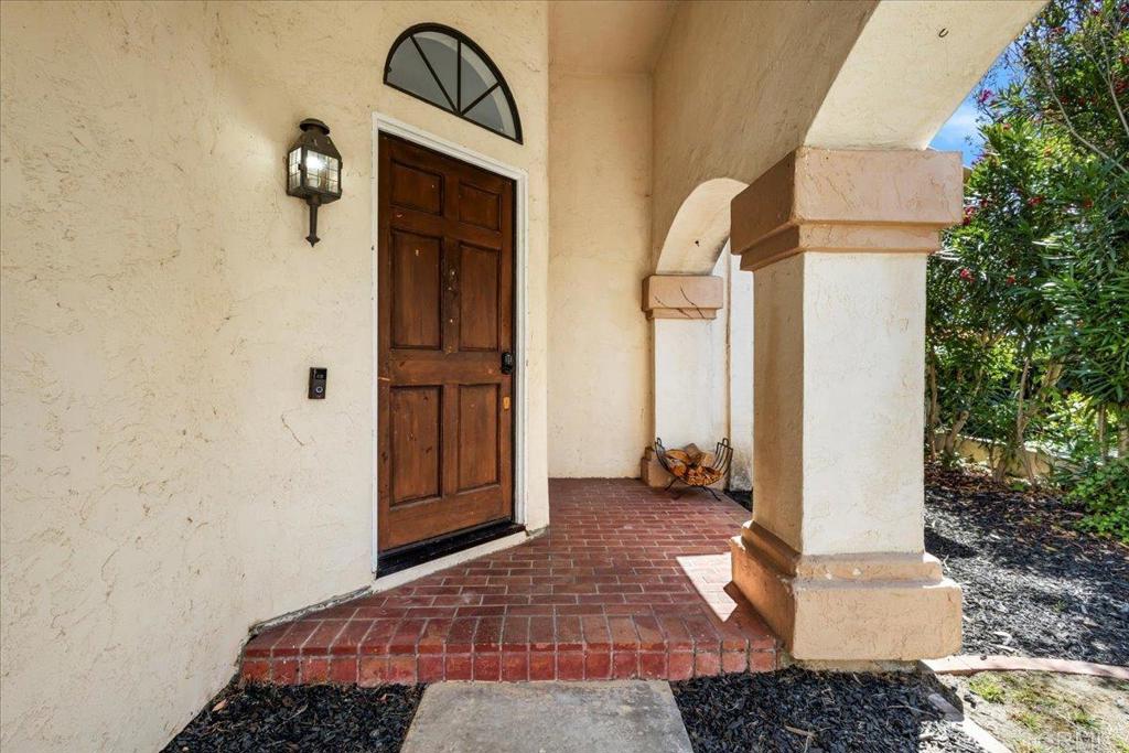 1908 Clearbrook Drive Property Photo 2