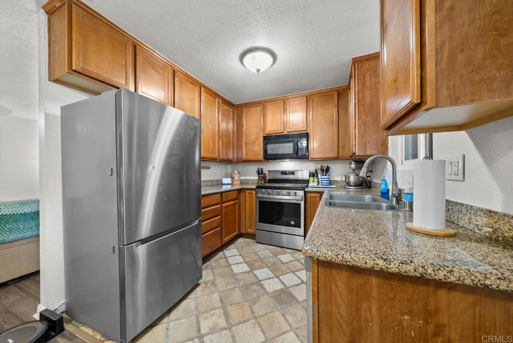 513 Calle Montecito 64 Property Photo 1