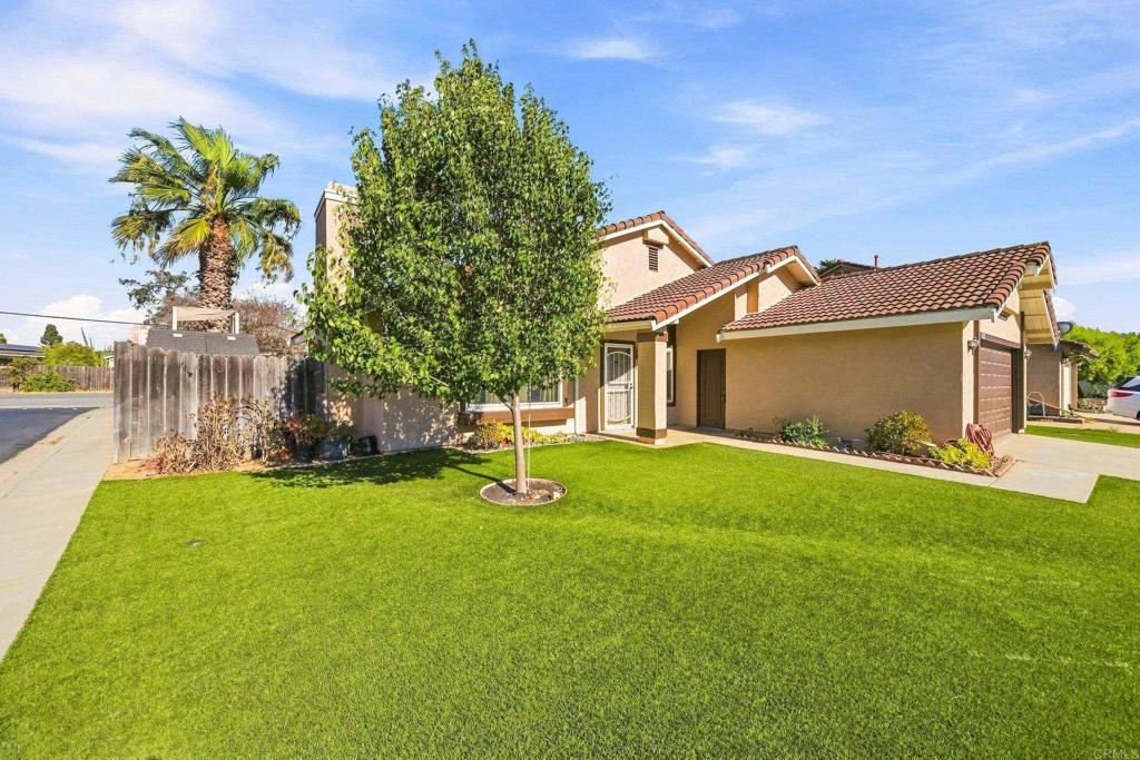 10355 Paseo Palmas Dr. Property Photo 2